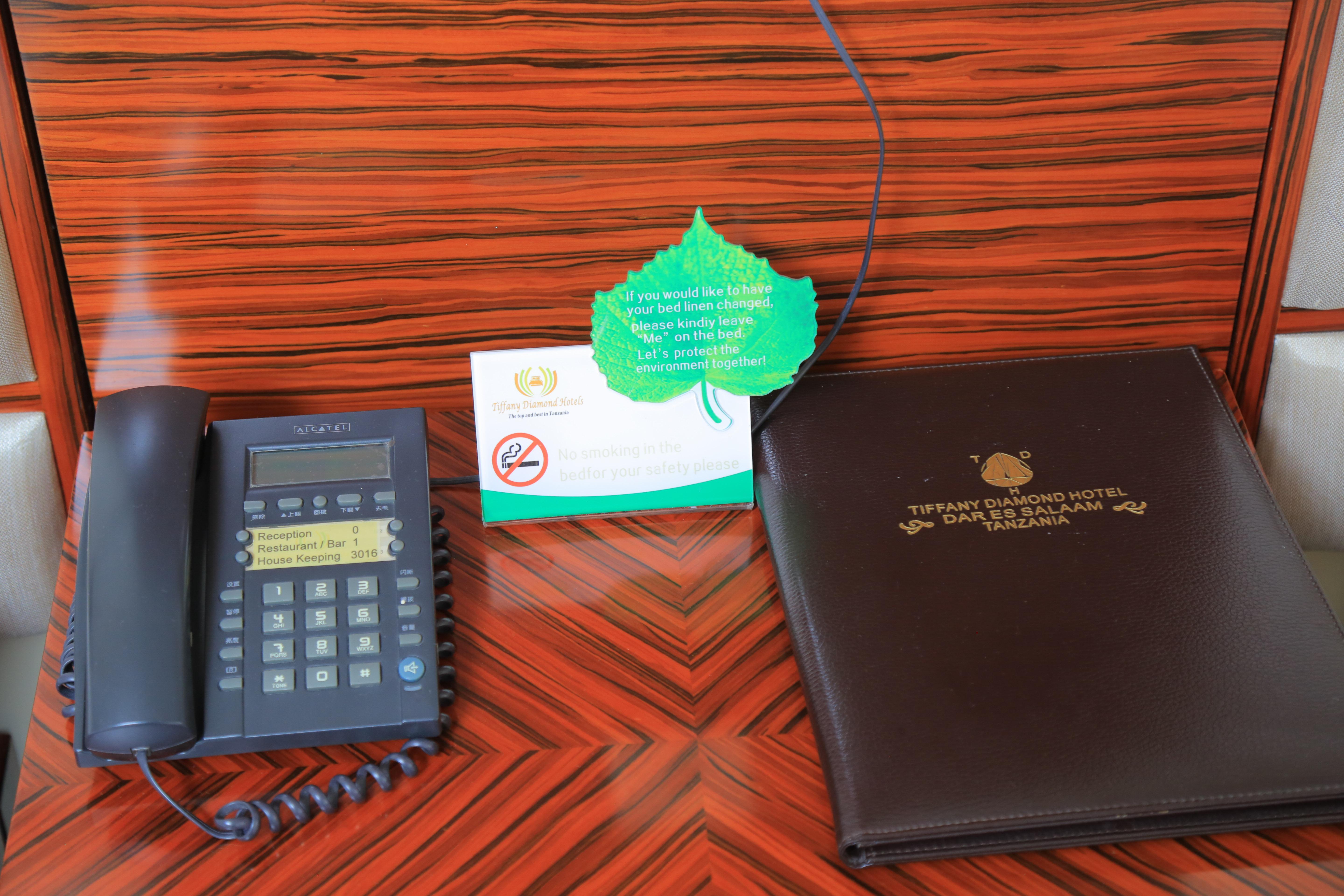 Tiffany Diamond Hotels Ltd - Indira Gandhi Street Dar es Salaam Eksteriør billede