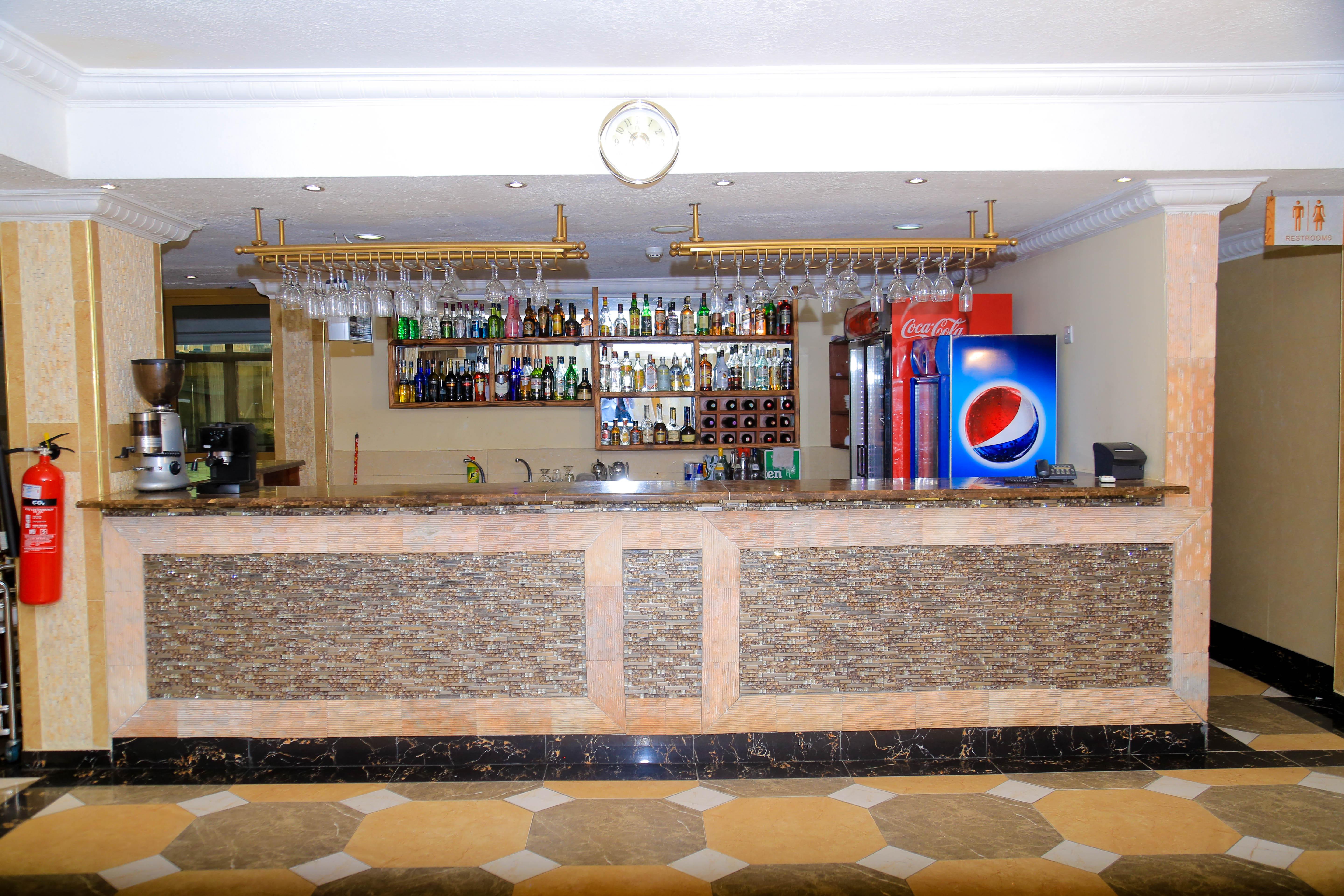 Tiffany Diamond Hotels Ltd - Indira Gandhi Street Dar es Salaam Eksteriør billede