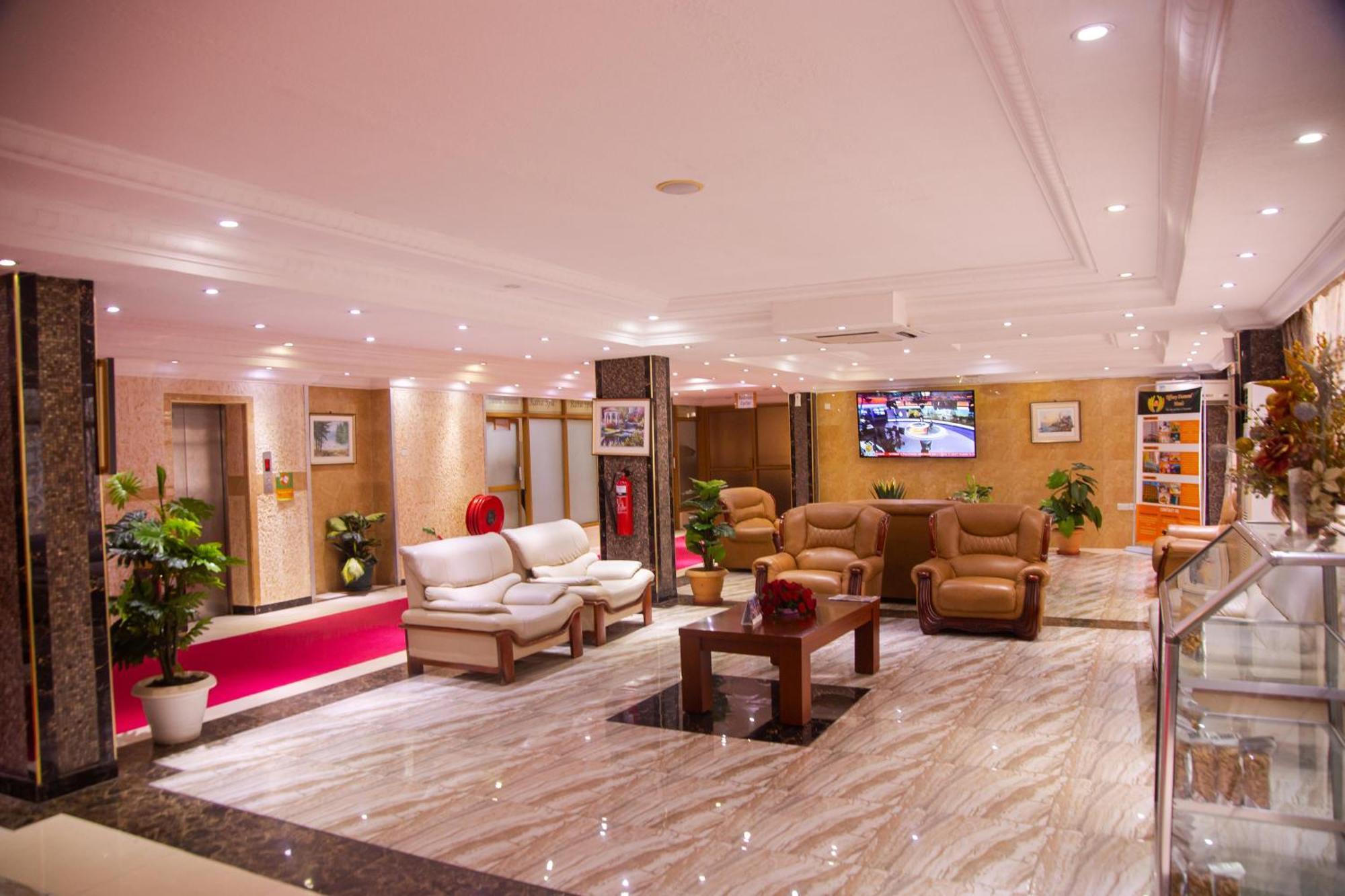 Tiffany Diamond Hotels Ltd - Indira Gandhi Street Dar es Salaam Eksteriør billede