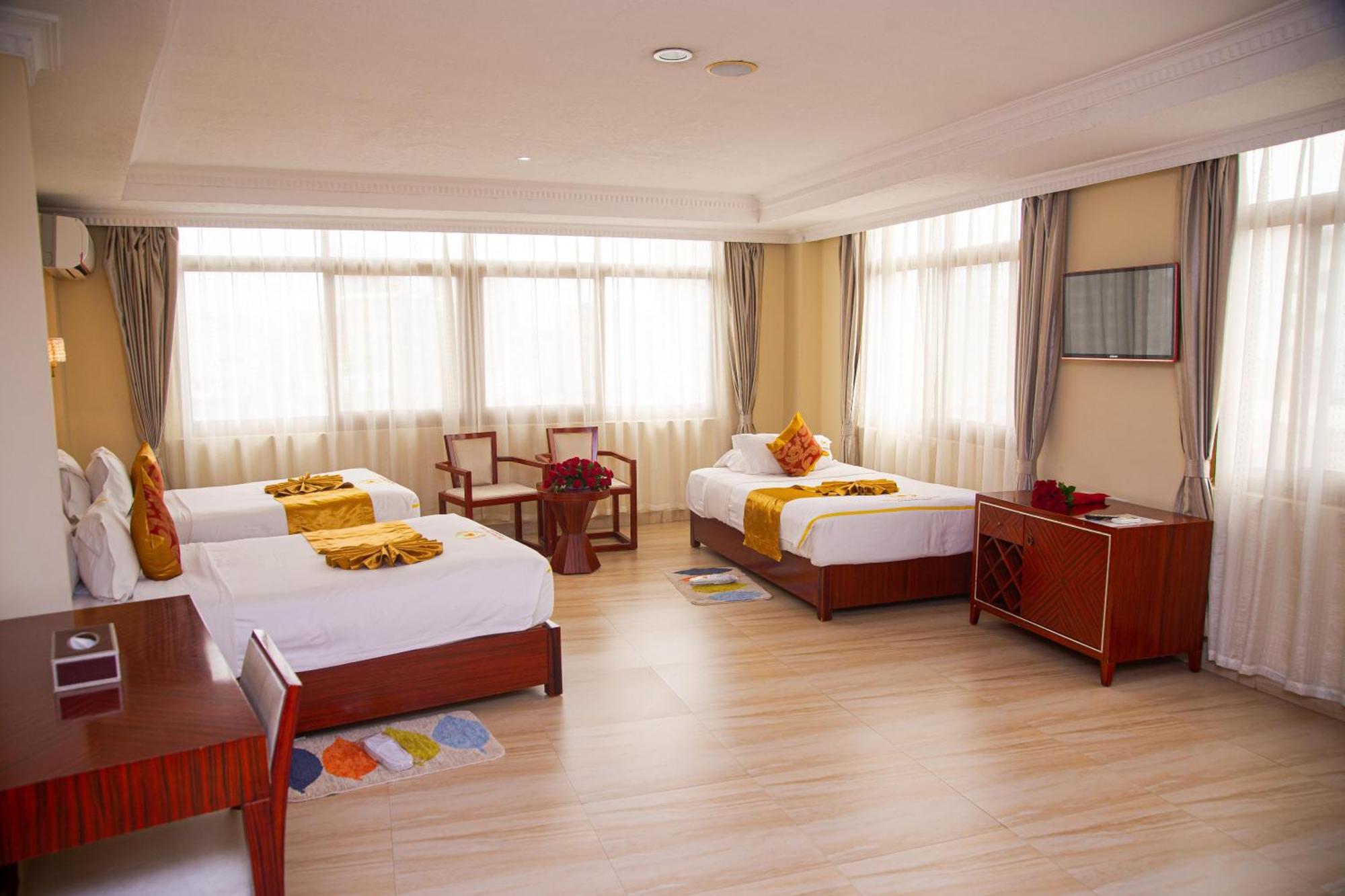 Tiffany Diamond Hotels Ltd - Indira Gandhi Street Dar es Salaam Eksteriør billede