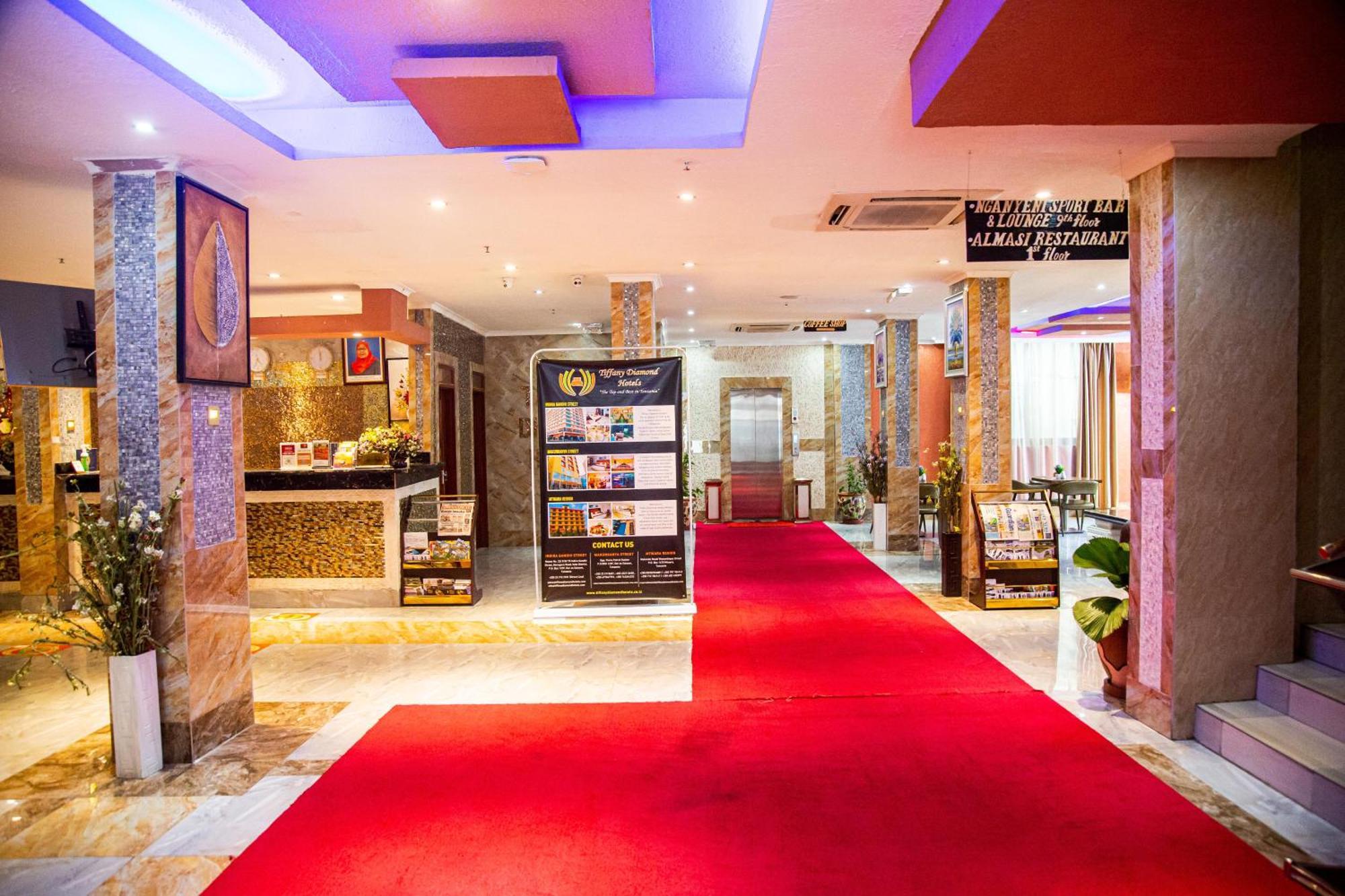 Tiffany Diamond Hotels Ltd - Indira Gandhi Street Dar es Salaam Eksteriør billede